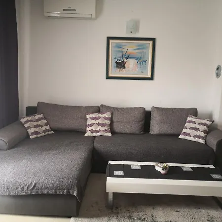 Petra Apartment